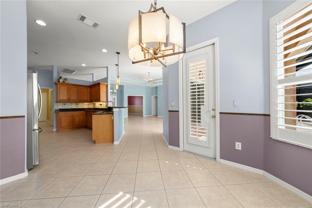 2165 Berkley Way Property Photo 29