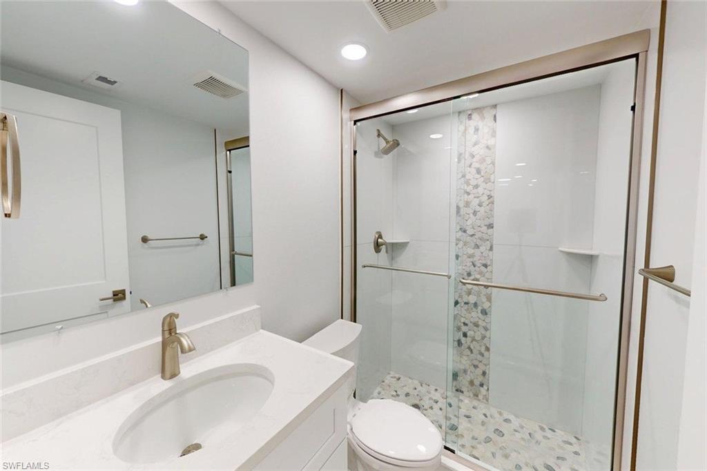 6660 Estero Blvd 105 Property Photo 24