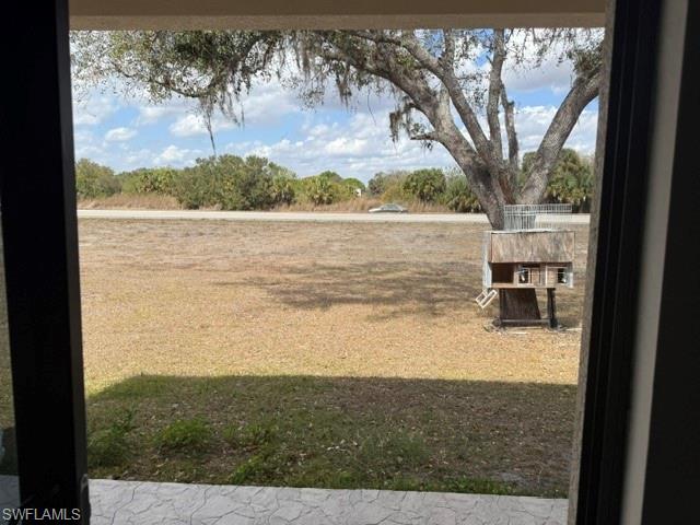 6013 Acorn Cir Property Photo 3