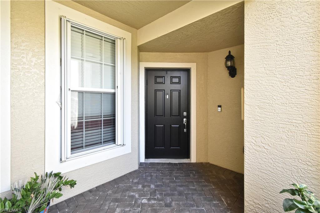 9060 Triangle Palm Ln 1206 Property Photo 8