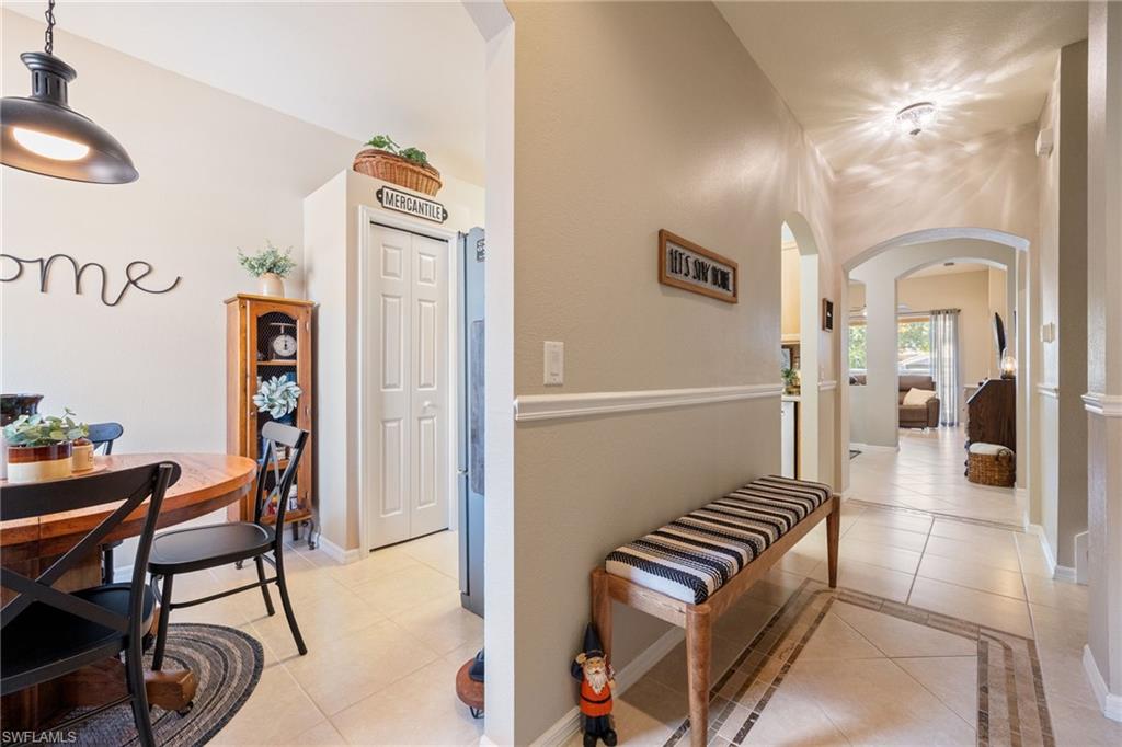 7900 Lake Sawgrass Loop 4612 Property Photo 6