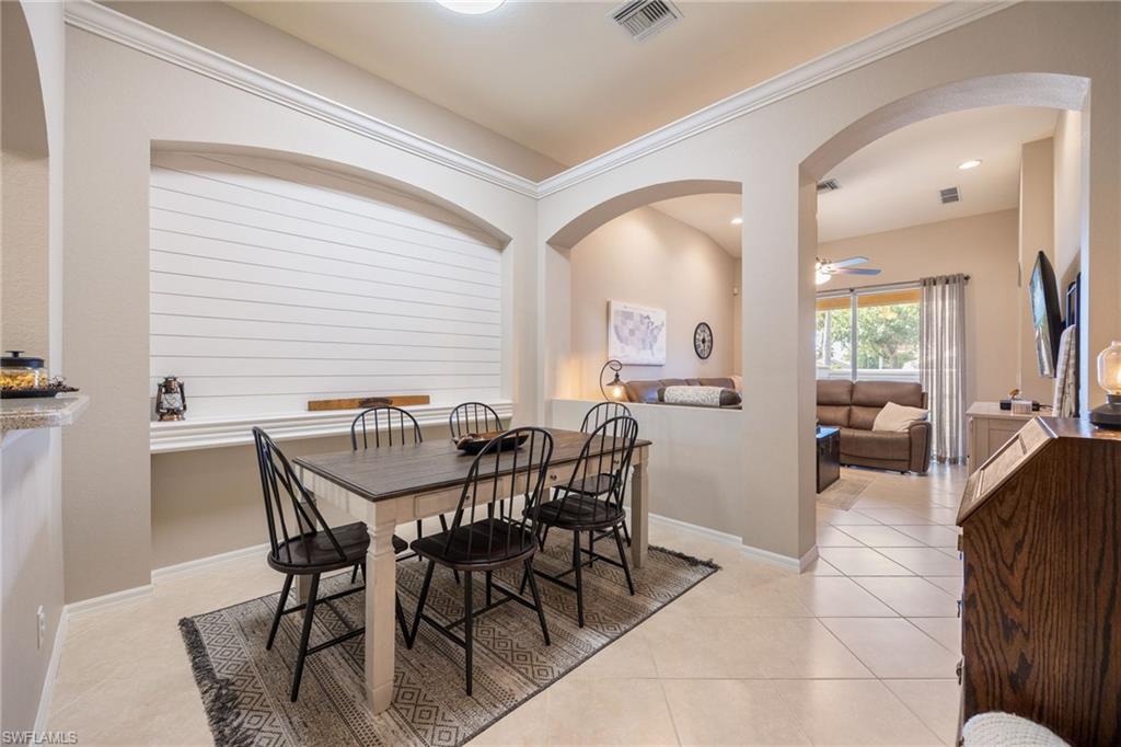 7900 Lake Sawgrass Loop 4612 Property Photo 12