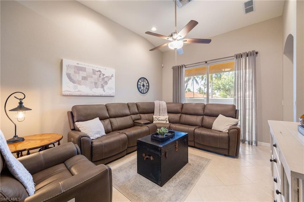 7900 Lake Sawgrass Loop 4612 Property Photo 14