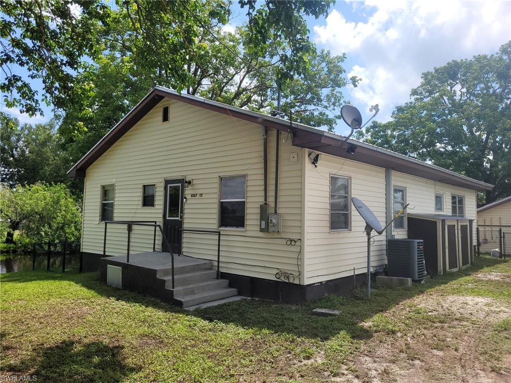 1104 Gulf St Property Photo 1