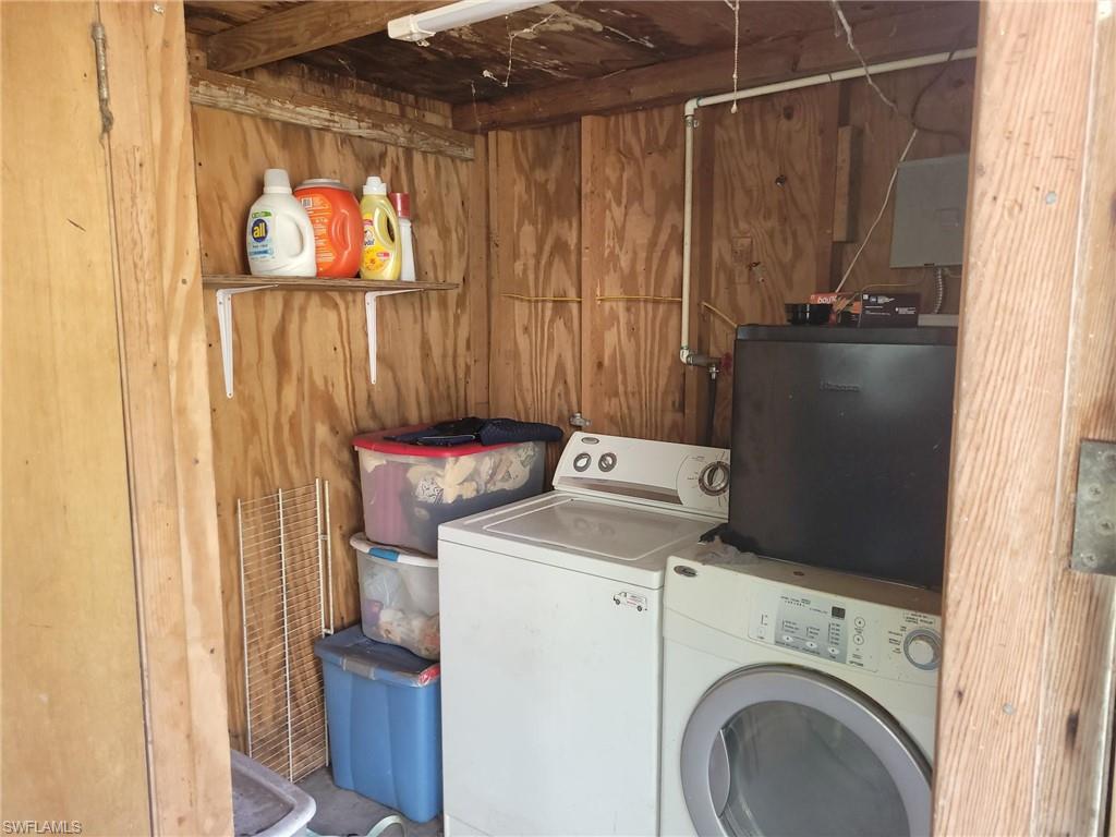 1104 Gulf St Property Photo 18
