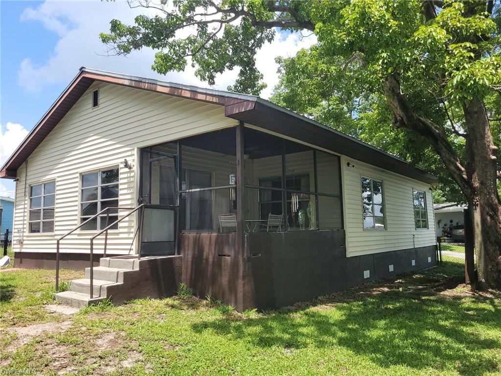 1104 Gulf St Property Photo 24