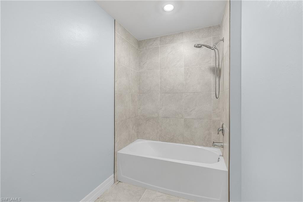 1012 Calvin Ave Property Photo 24