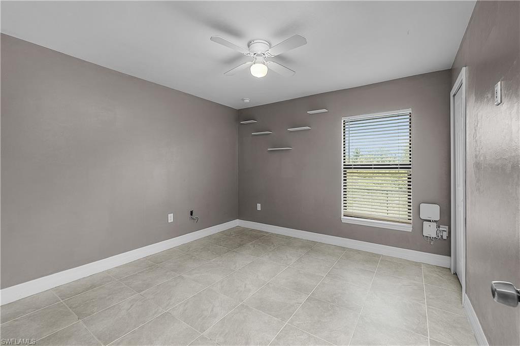 1012 Calvin Ave Property Photo 25