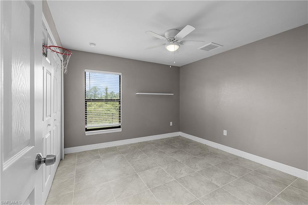 1012 Calvin Ave Property Photo 27
