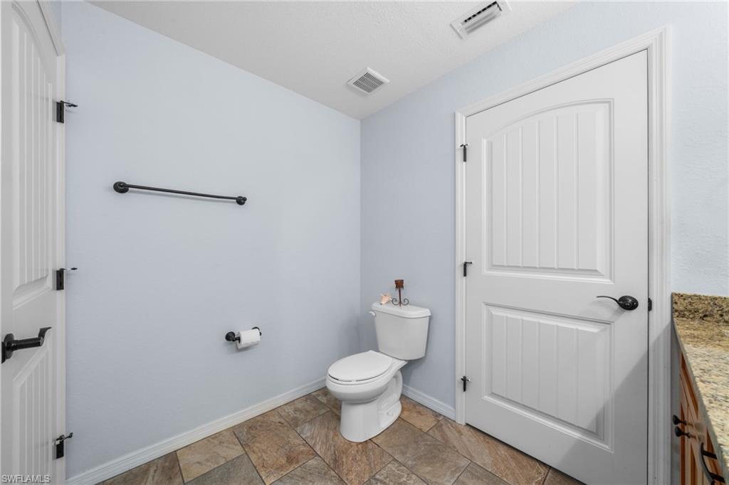 112 Bimini St Ne Property Photo 34