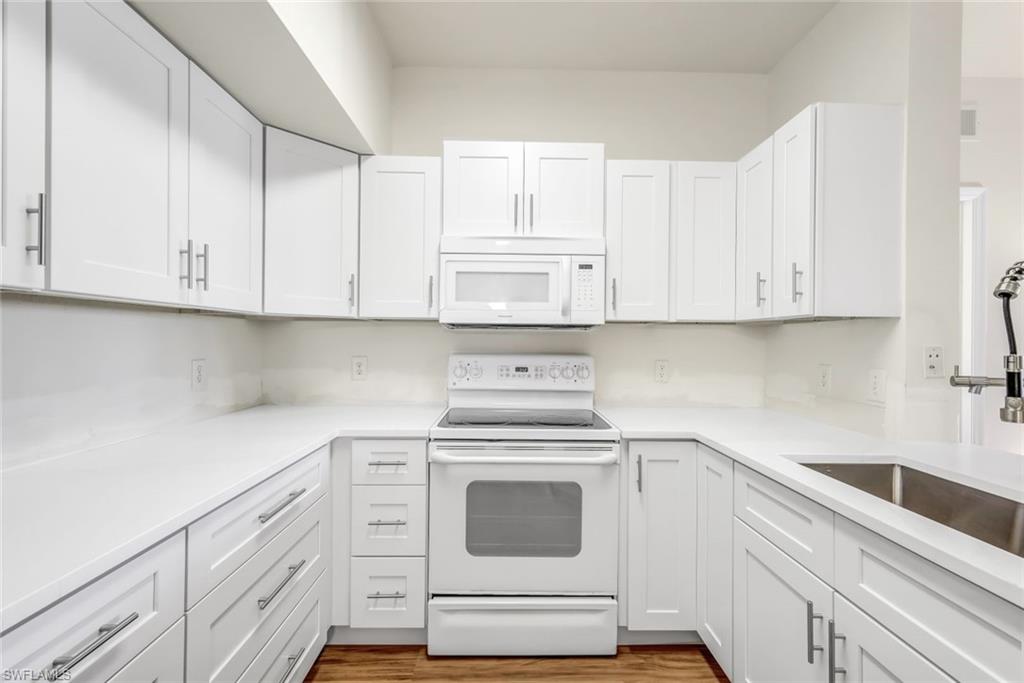 15630 Ocean Walk Cir 210 Property Photo 8