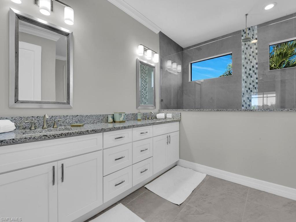 1100 Sw 36th Ter Property Photo 12