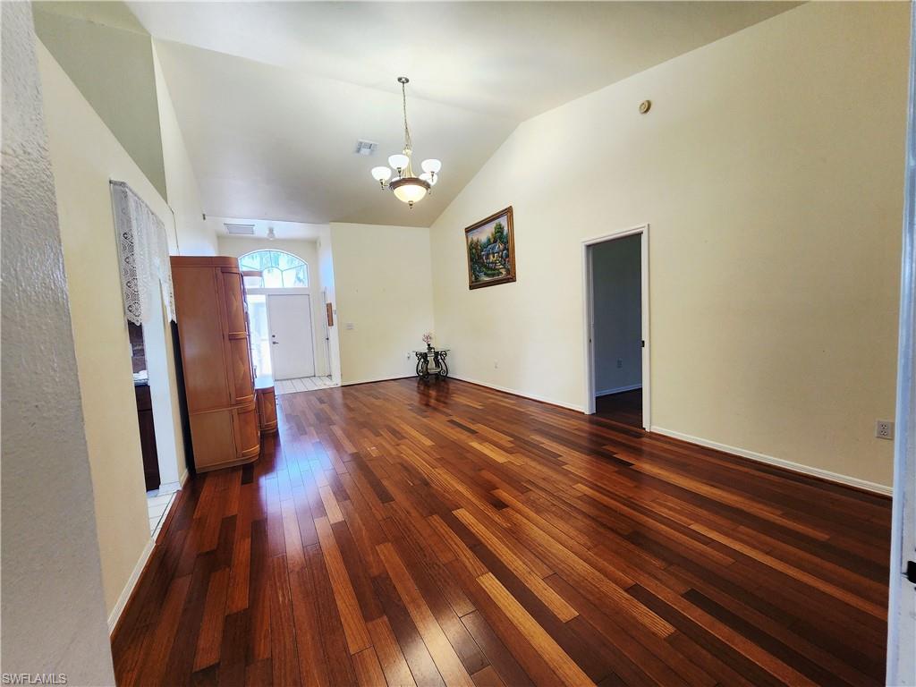 17264 Oriole Rd Property Photo 5