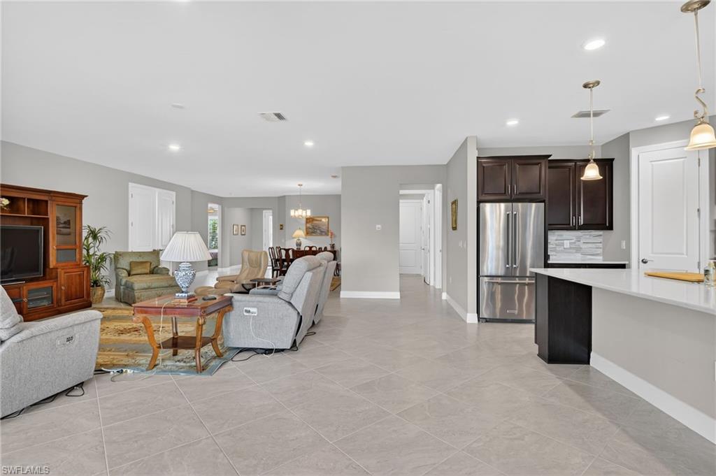 11279 Thurston Chase Property Photo 10