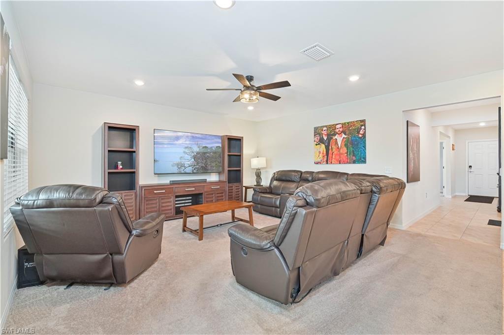 10792 Firebush Cir Property Photo 17