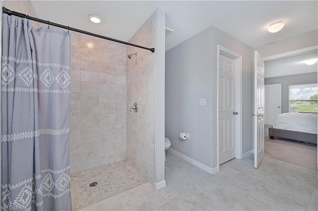 2433 Nw 3rd Ter Property Photo 17