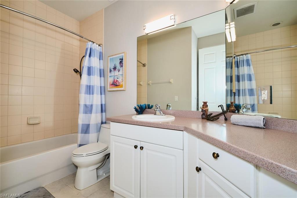 15256 Riverbend Blvd 202 Property Photo 18