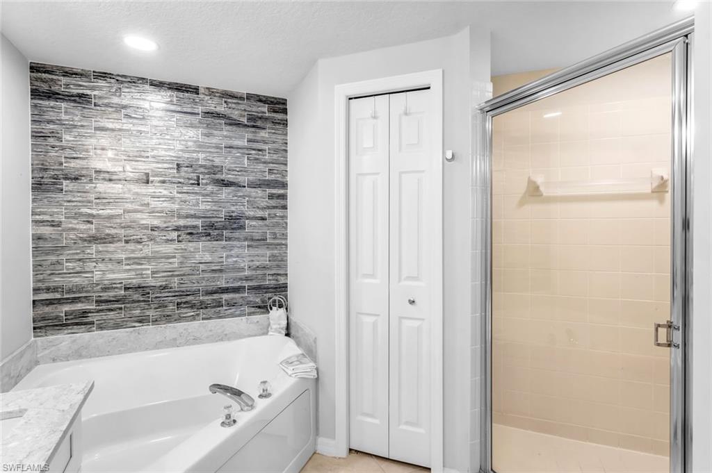 8751 Estero Blvd 1202 Property Photo 17