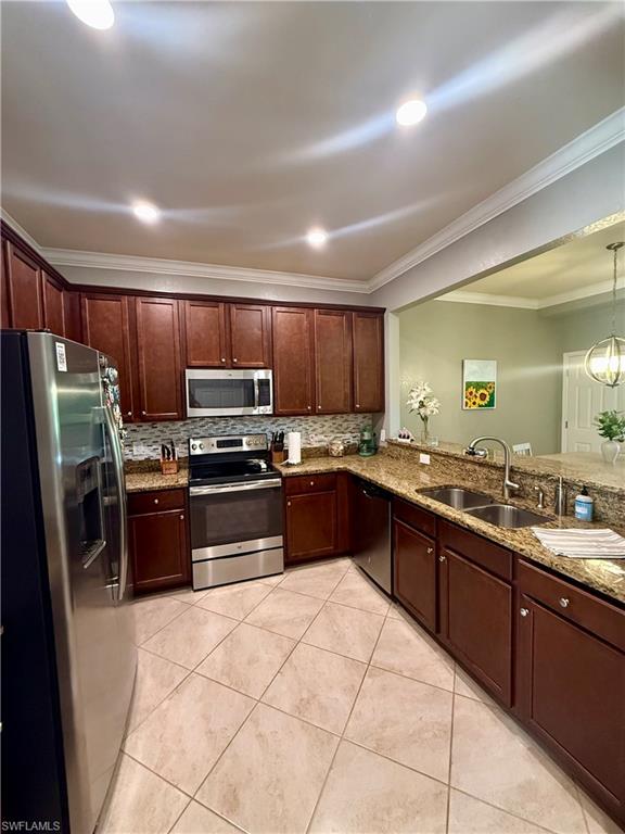 10020 Via Colomba Cir Property Photo 4