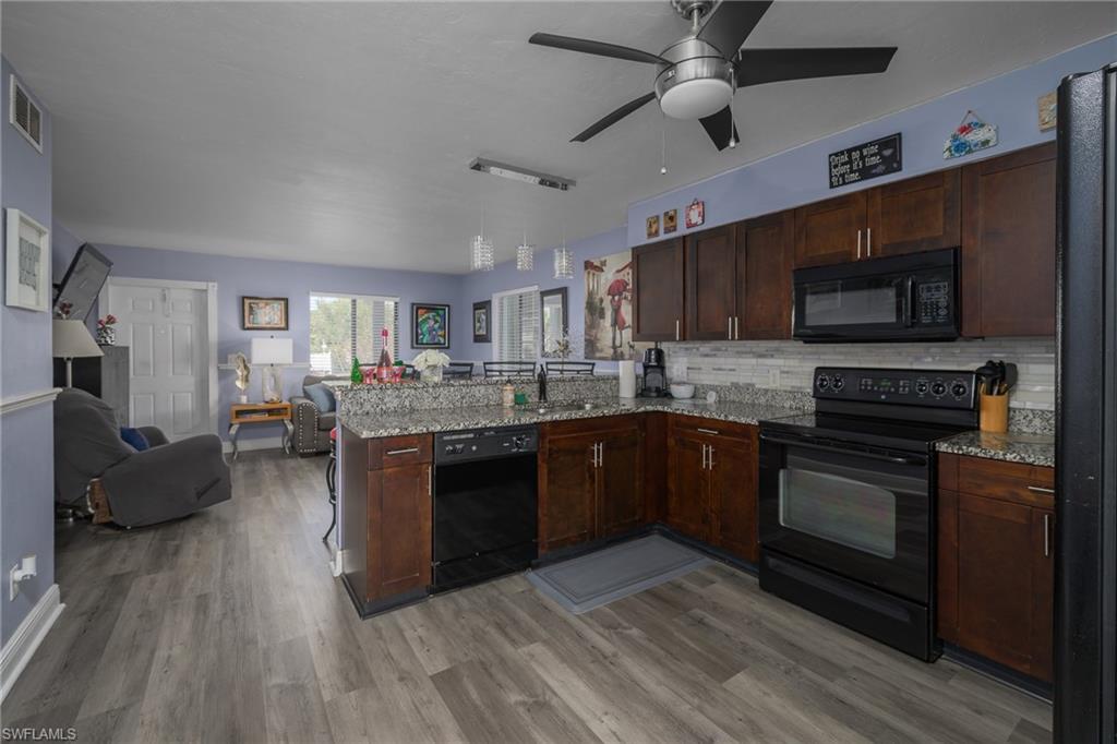 4903 Vincennes St 110 Property Photo 8
