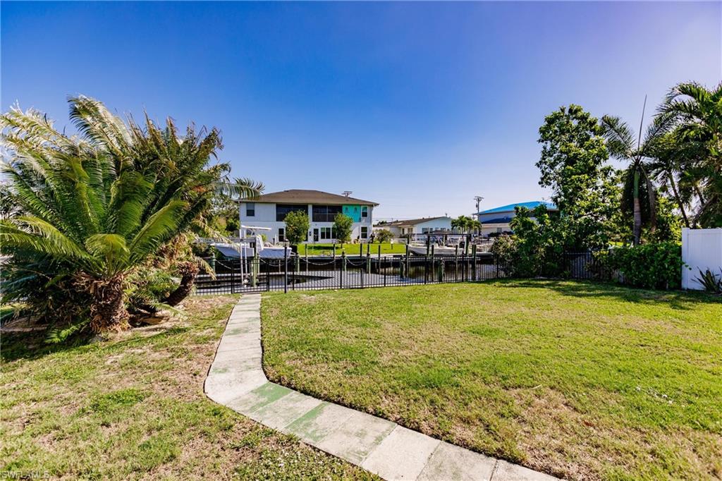 1437 Vendome Ct Property Photo 40
