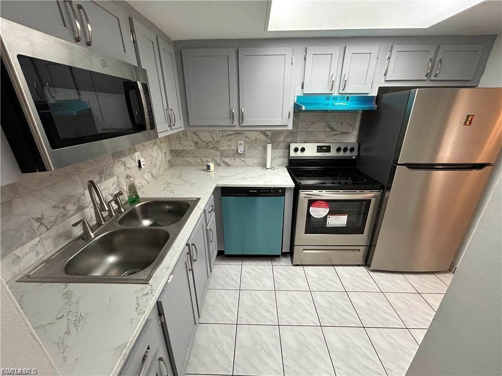 3704 Broadway 107 Property Photo 1