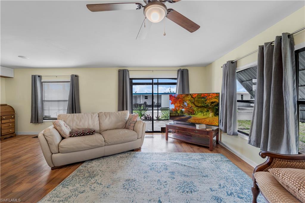 5655 Captain John Smith LOOP Property Photo 1