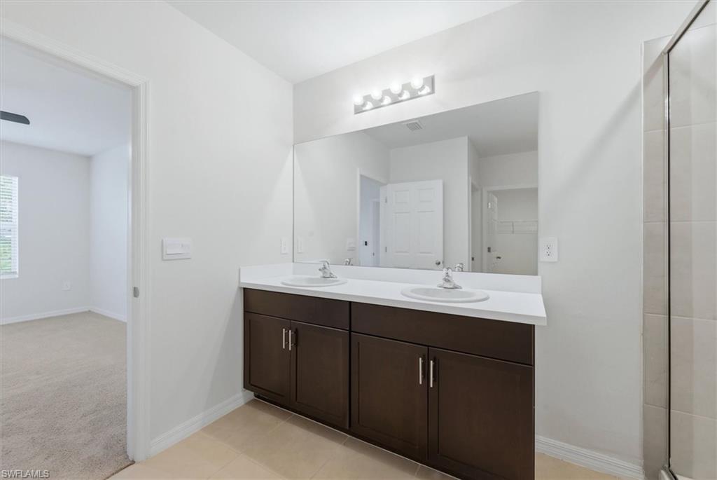 25118 Doredo Dr Property Photo 18