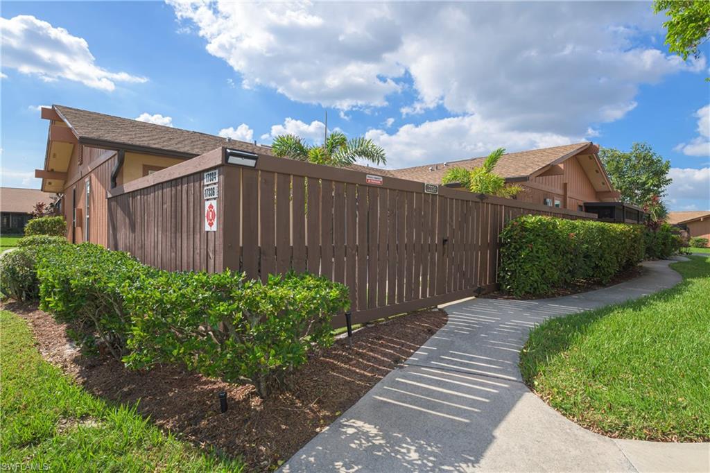 17334 Birchwood Ln Property Photo 10