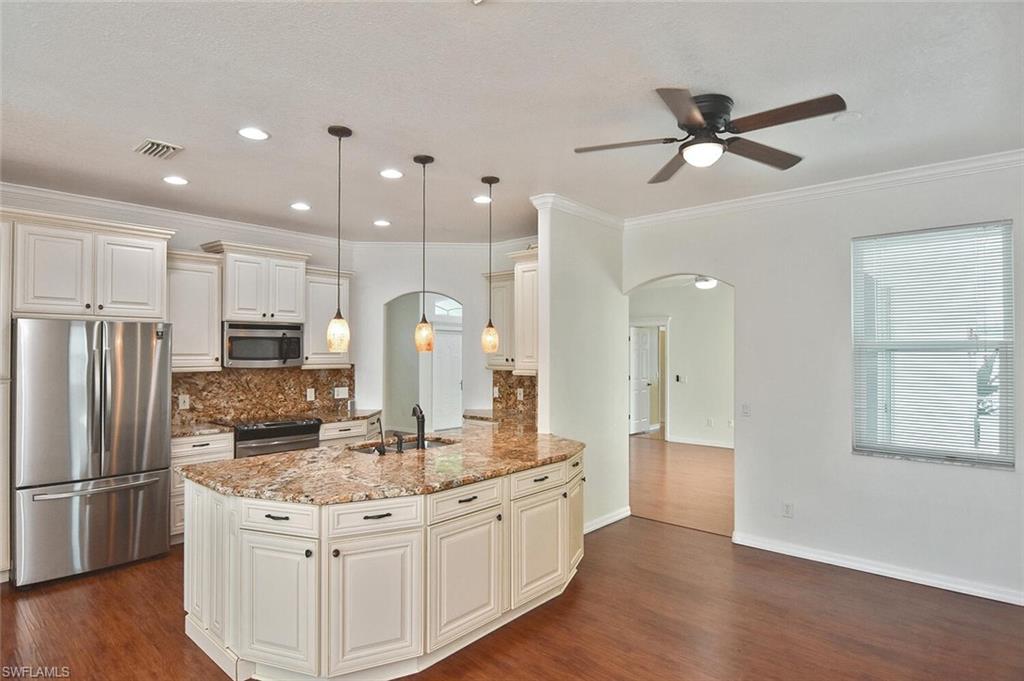 1408 Saracen Ln Property Photo 18