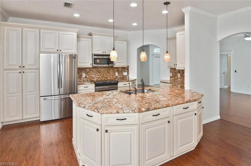 1408 Saracen Ln Property Photo 19