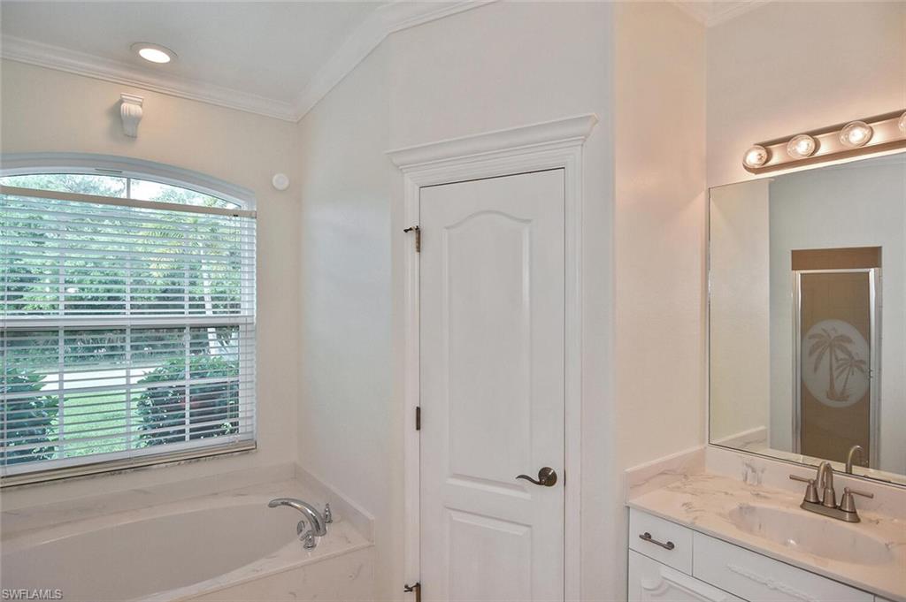 1408 Saracen Ln Property Photo 32