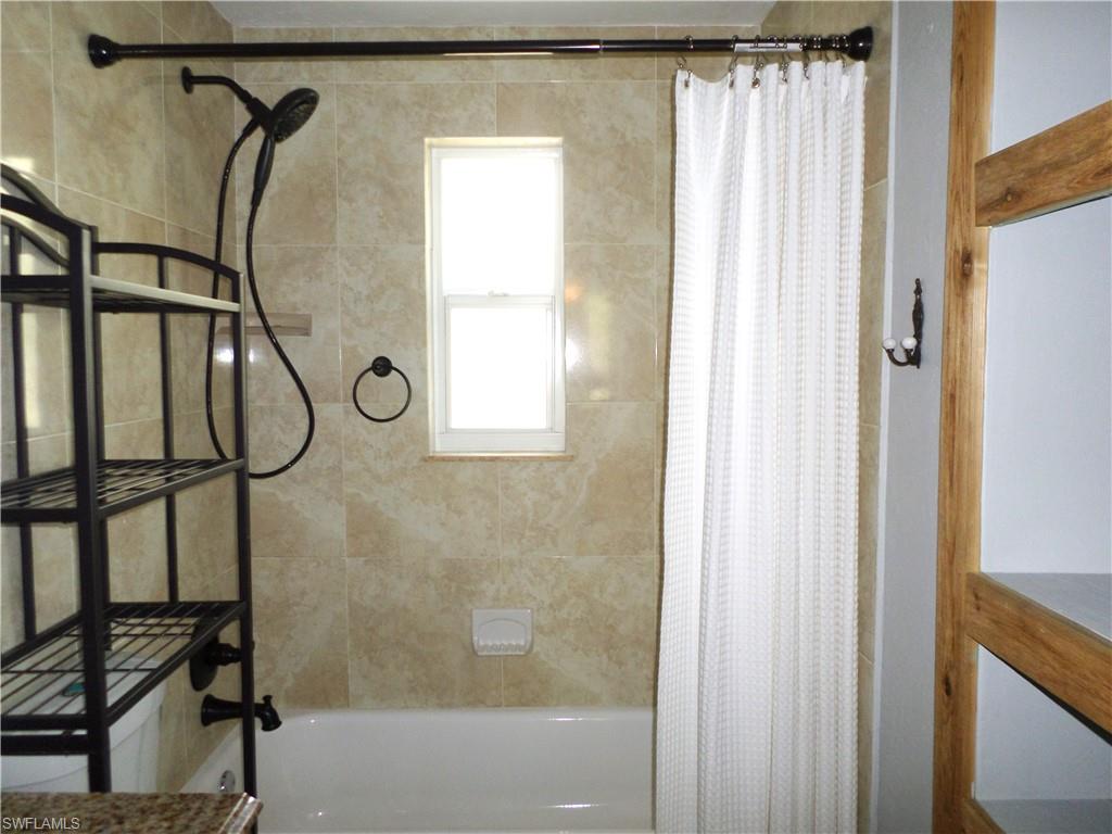 4436 Poinsettia St Property Photo 15