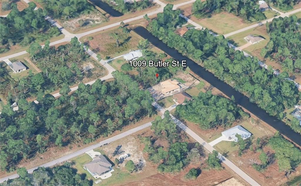 1009 Butler St E Property Photo 1