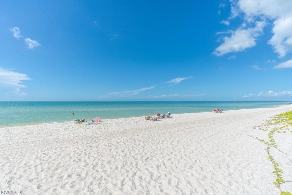 10475 Gulf Shore Dr 122 Property Photo 2