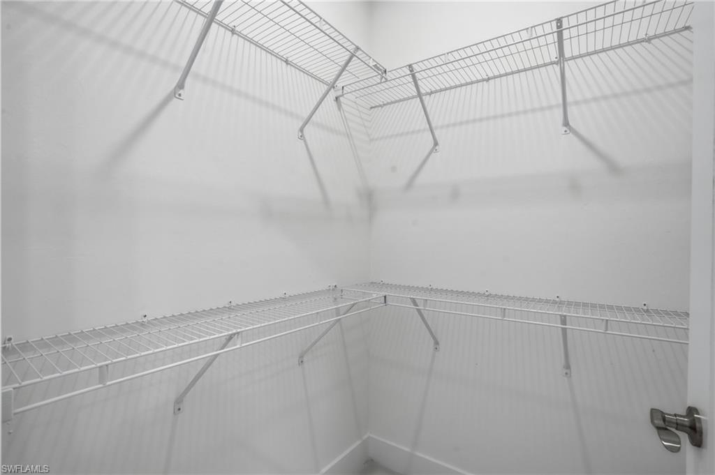 431 Palmyra Ave Property Photo 23