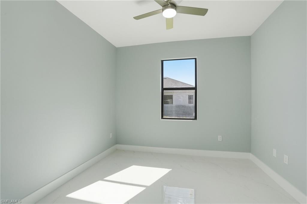 431 Palmyra Ave Property Photo 24