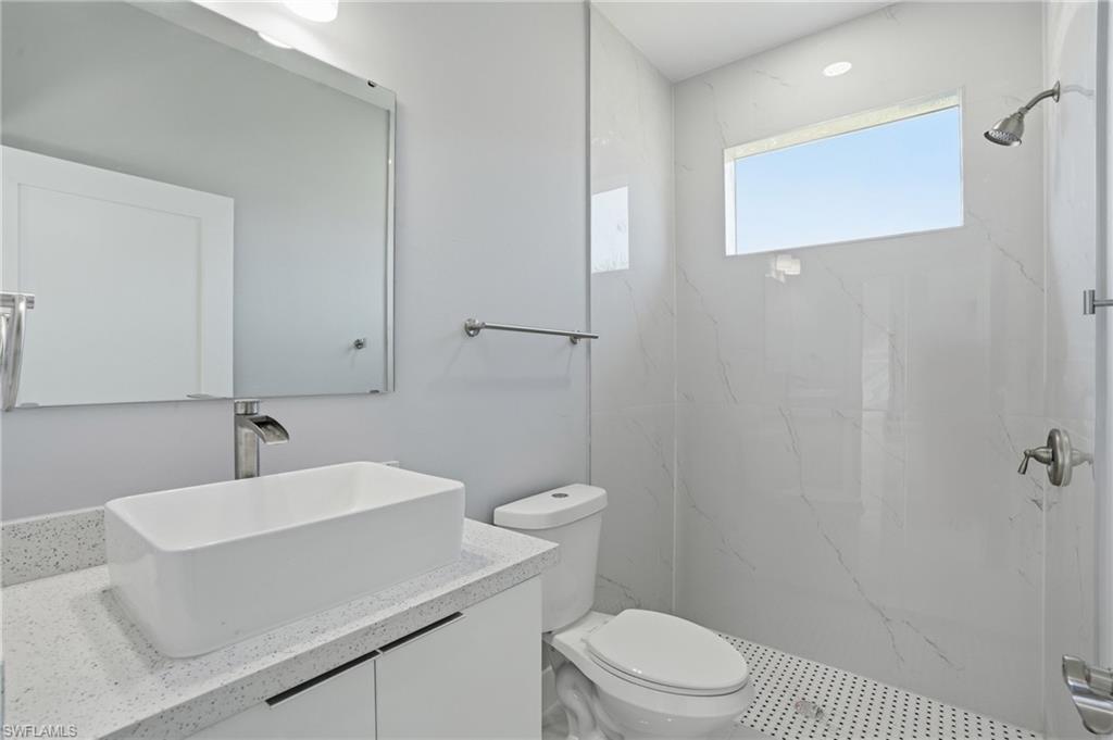 431 Palmyra Ave Property Photo 26
