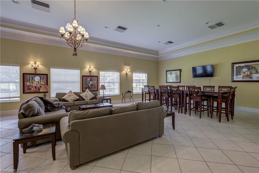 10031 Lake Cove Dr 302 Property Photo 6