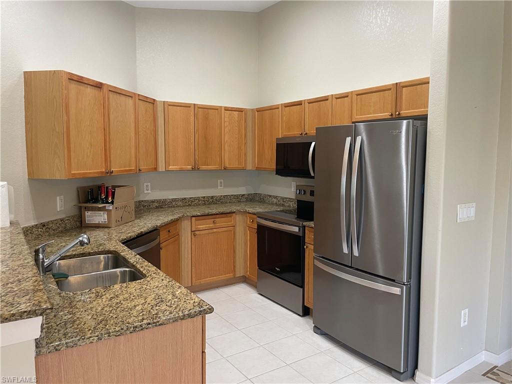 10031 Lake Cove Dr 302 Property Photo 14
