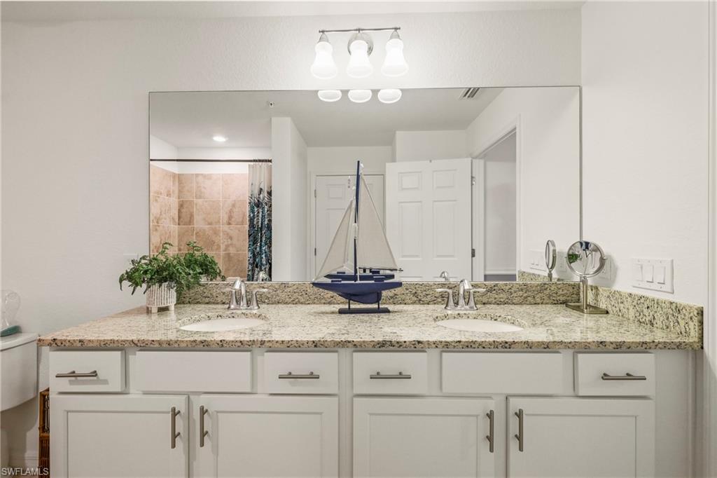 14091 Heritage Landing Blvd 121 Property Photo 30