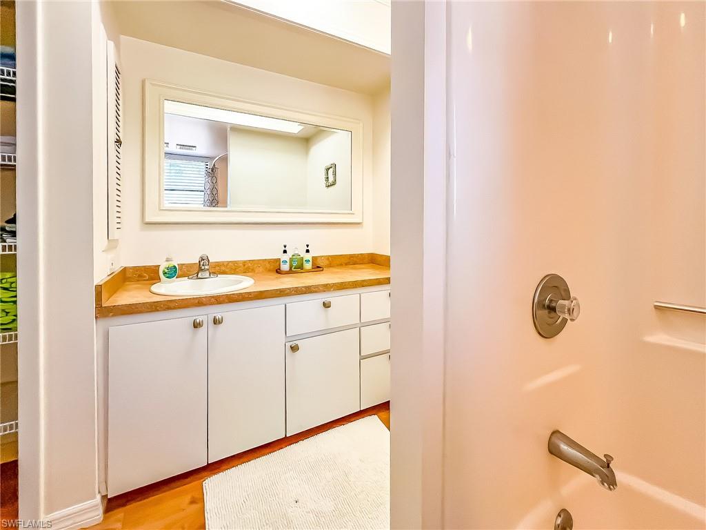 370 Townhouse Ln 60 Property Photo 34