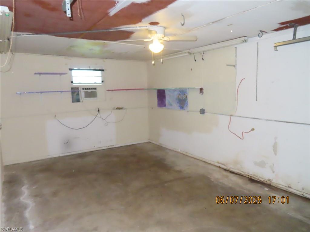 521 Se 35th St Property Photo 11