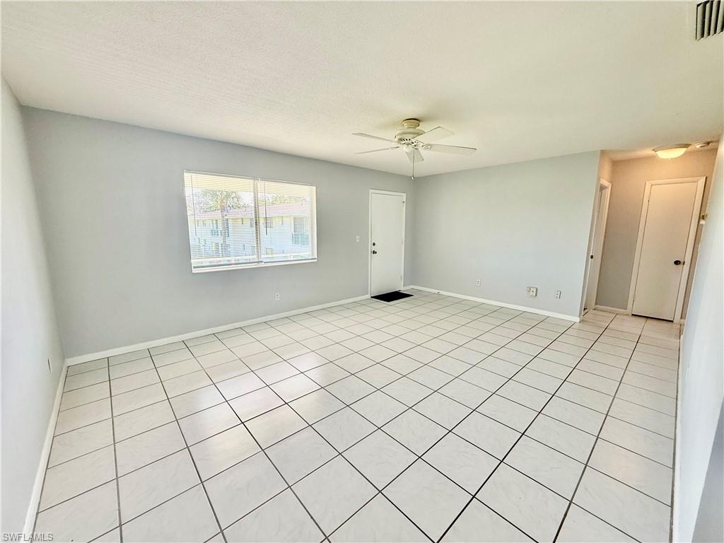 343 Joel Blvd 211-d Property Photo 11
