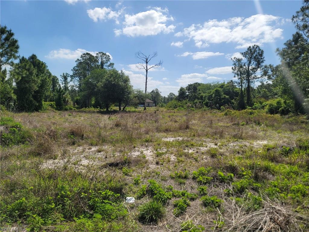 1912 Moore Ave Property Photo 2