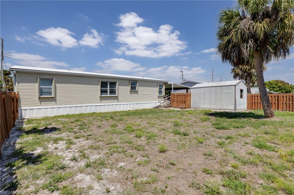 2480 Austin Smith Ct Property Photo 3