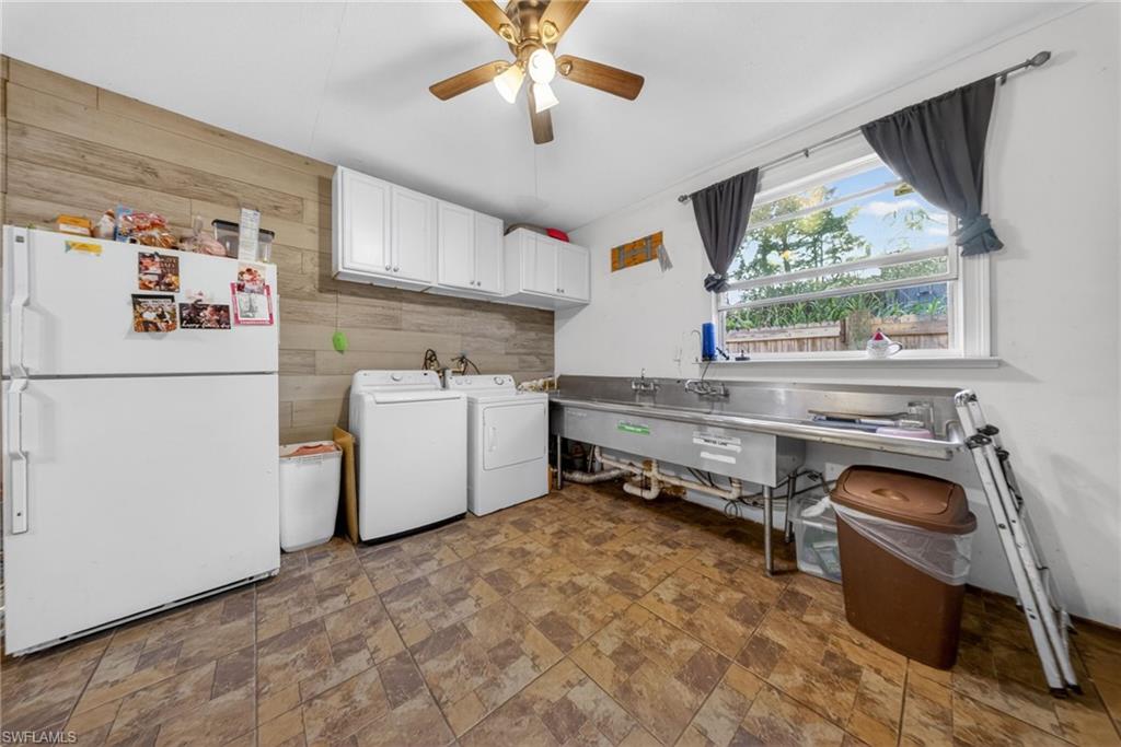 3871 White Blvd Property Photo 12