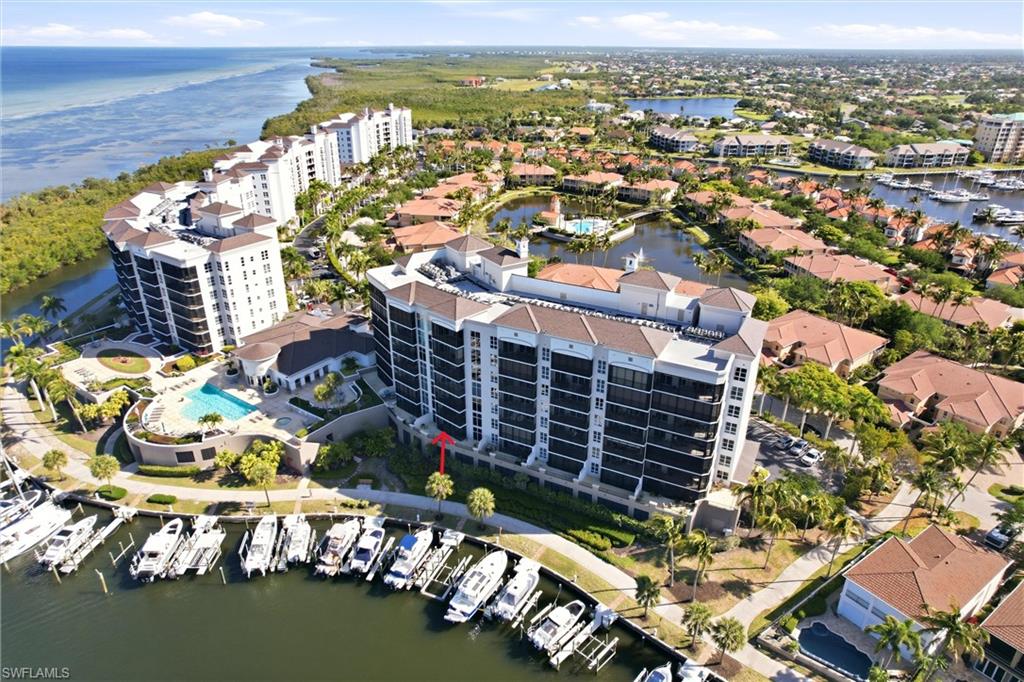 3313 Sunset Key CIR 105 Property Photo 1