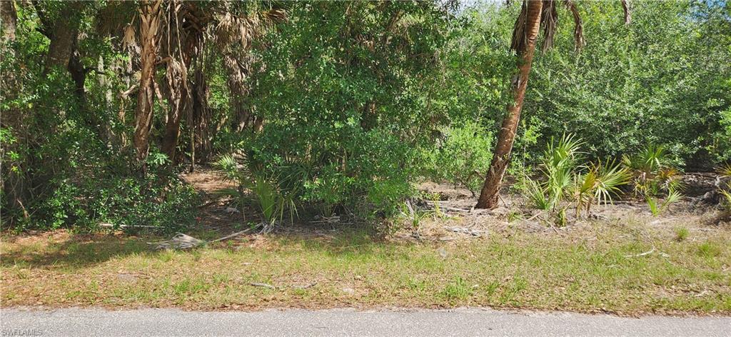 23190 Glen Ave Property Photo 4