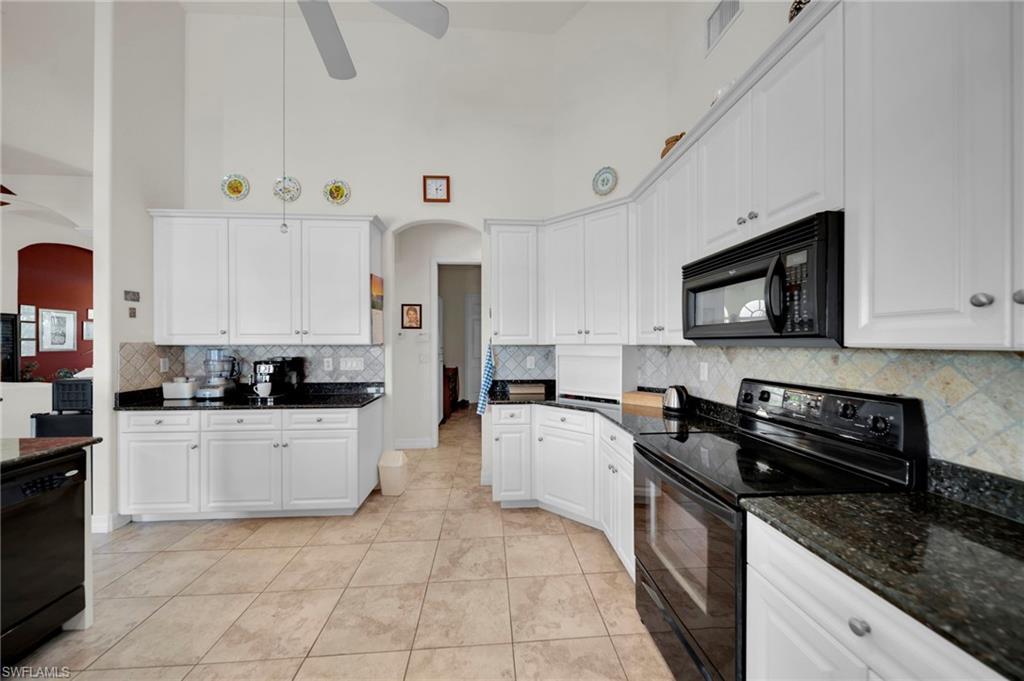 3413 Embers Pkwy W Property Photo 3